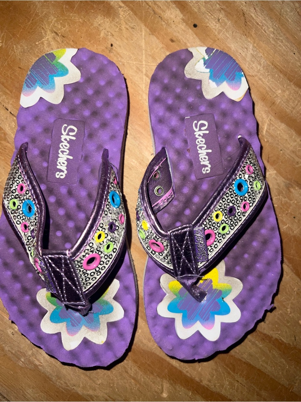 Skechers Purple Floral Grommet Flip Flop Sandals